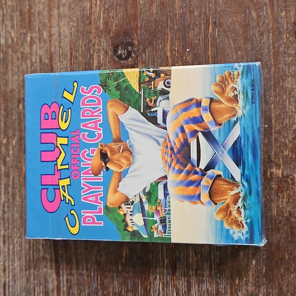 Vintage Nwot CAMEL Playing Cards - Picture 2 of 4